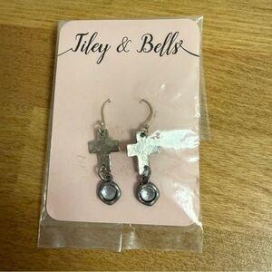 Silver cross with crystal dangle earrings new